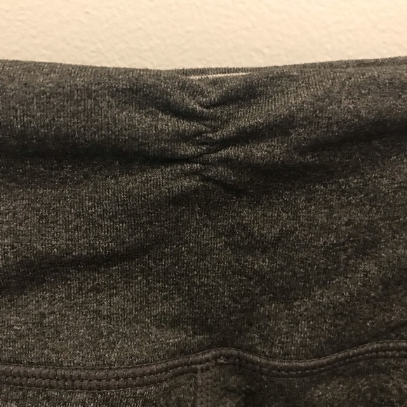 Lululemon Gather and Crow Crop 8 gray slate heathered leggings crops - Picture 4 of 9